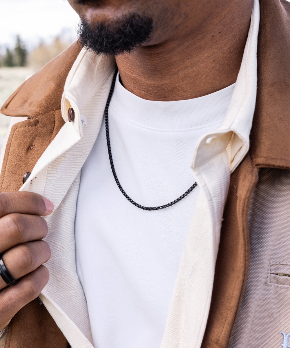 Boxchain Necklace | Black