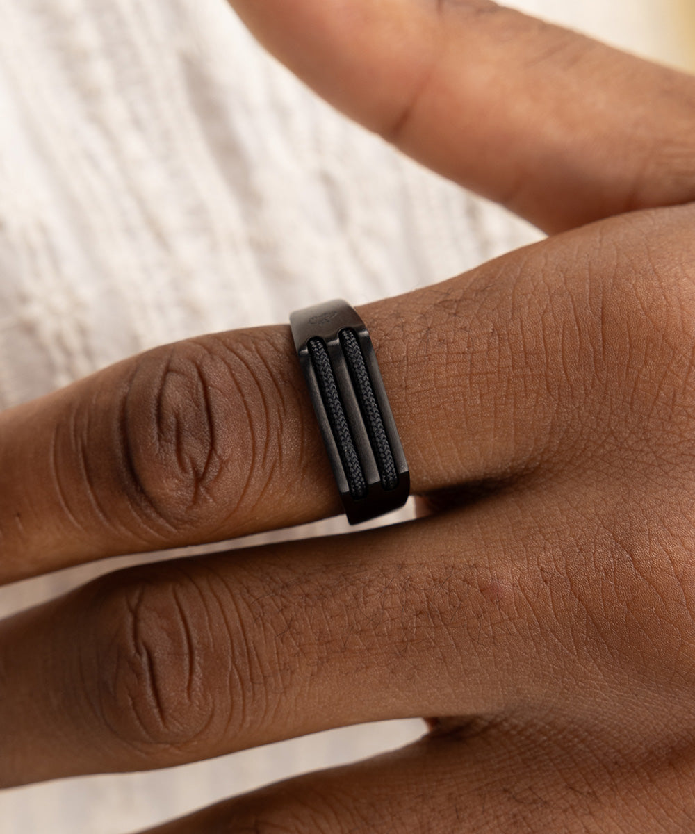 Signet Ring 7mm Rope Black | Black