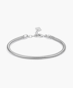 Plata de ley 925