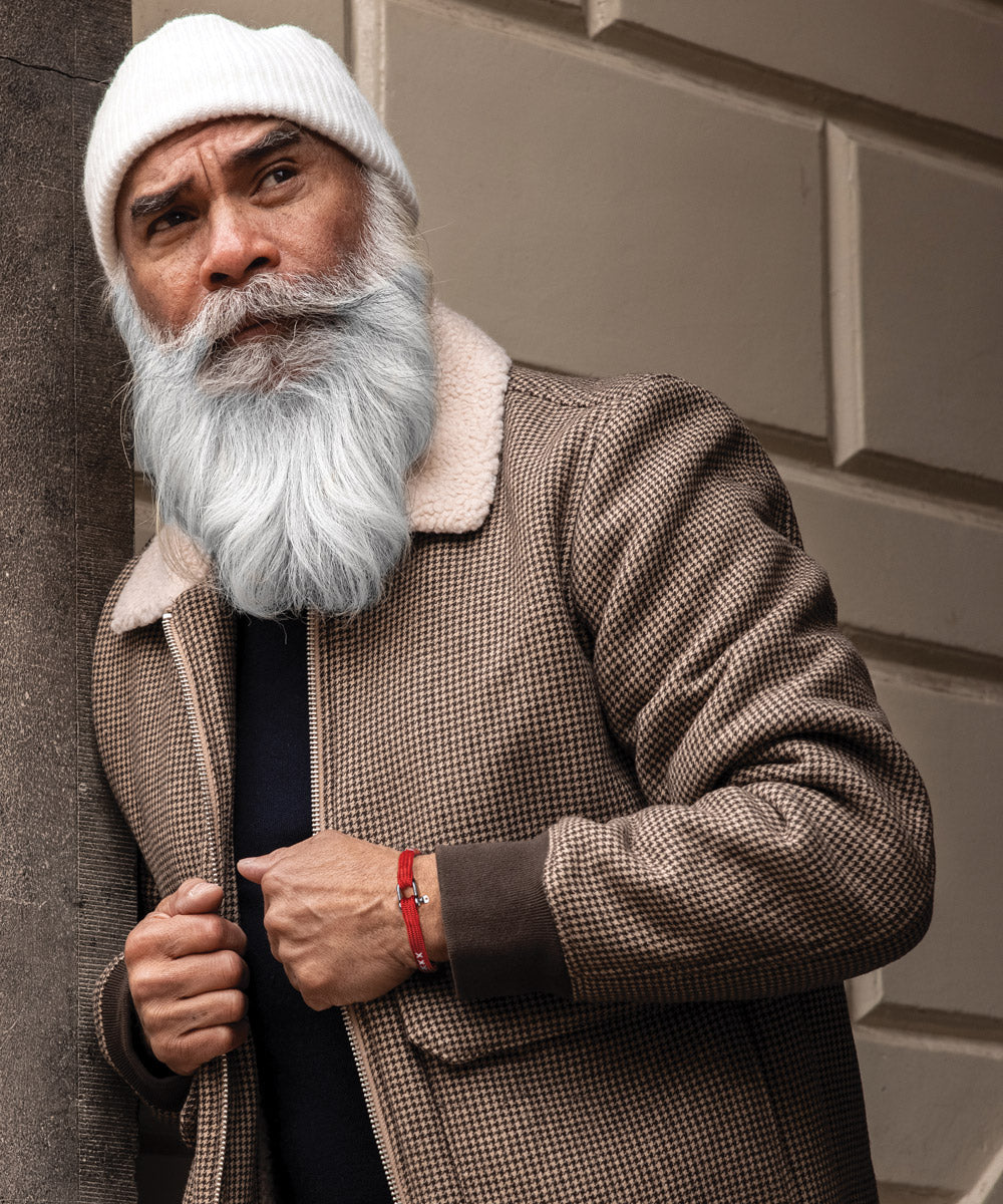Vicious Vik | Coa Red White
